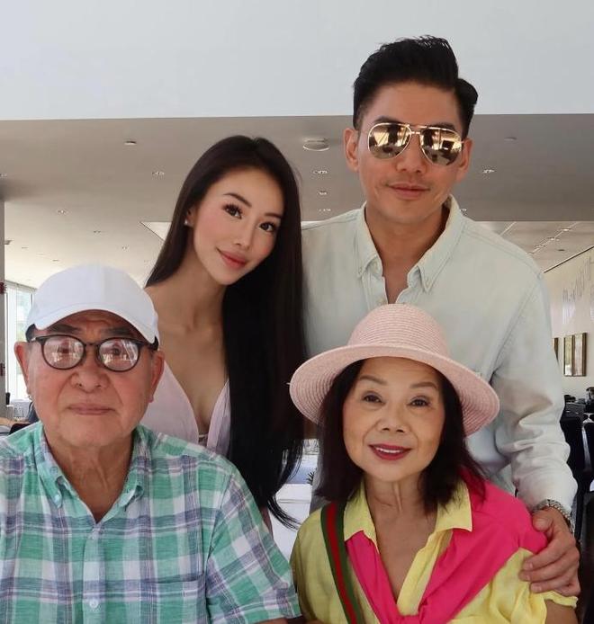 婚妻子厚唇大眼是大马名媛两人网上认识EVO真人平台孔子第76代孙在美国结(图16)