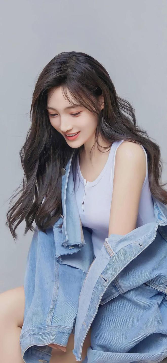 的坤坤照片 MBA智库EVO视讯男生㖭自